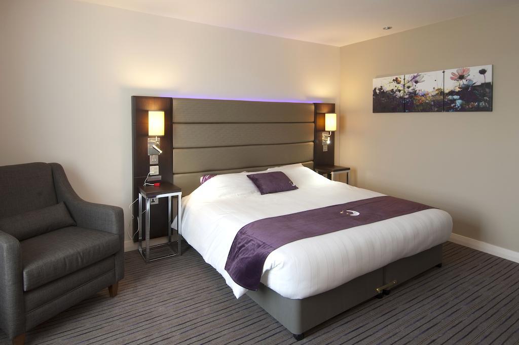 Premier Inn London Wandsworth Oda fotoğraf